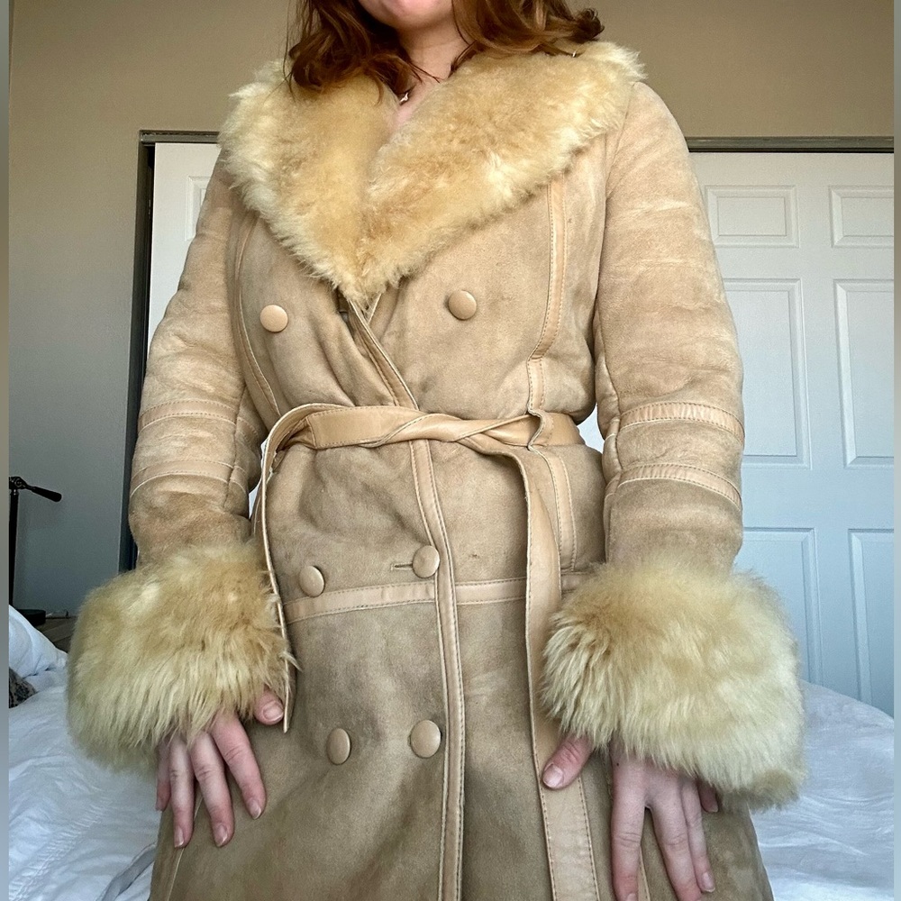 Penny Lane French Shearling Fur Vintage Suede Trench Coat with Leather Belt - Picture 8 of 16